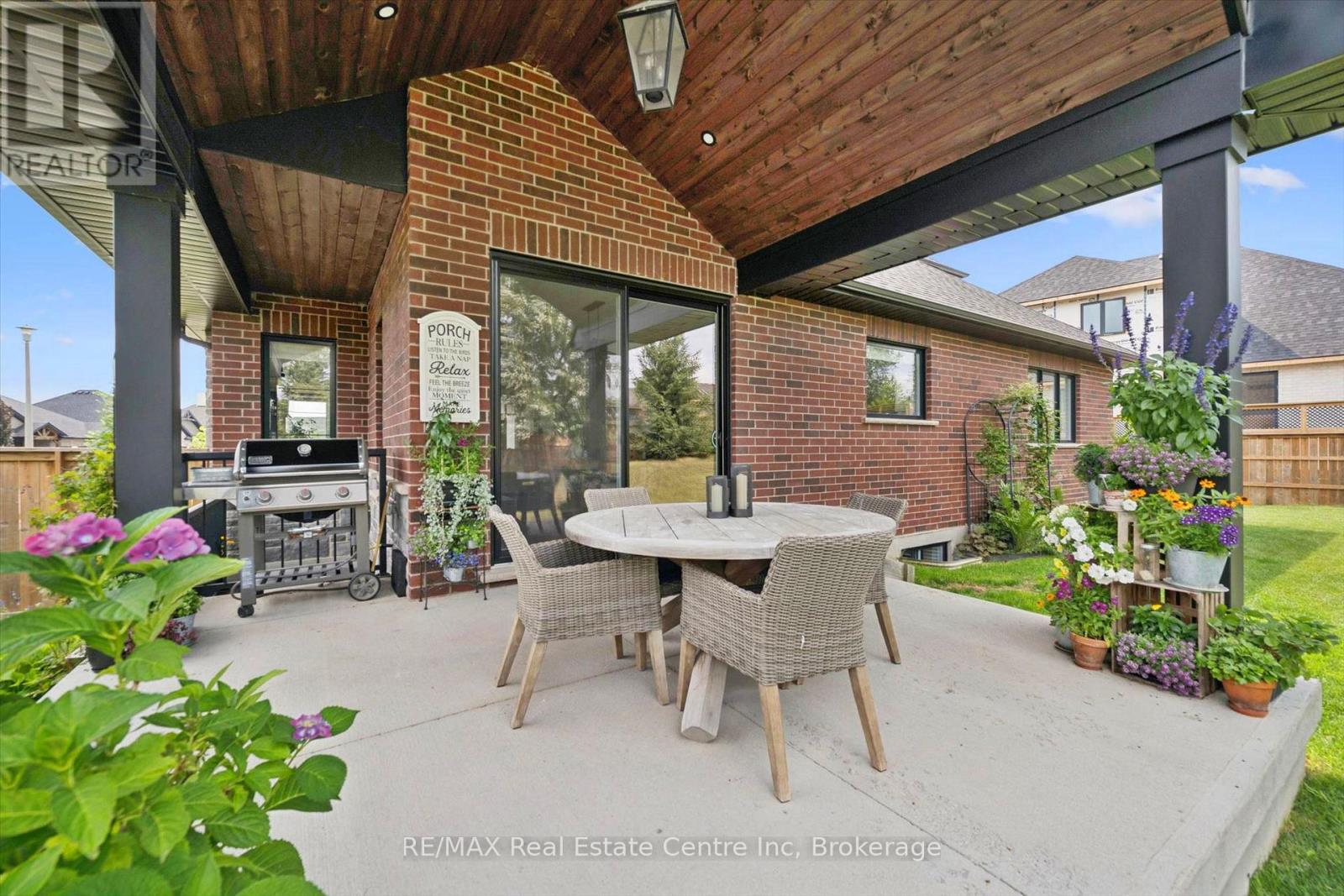 58 Carriage Crossing, Mapleton, Ontario  N0G 1P0 - Photo 24 - X13673436