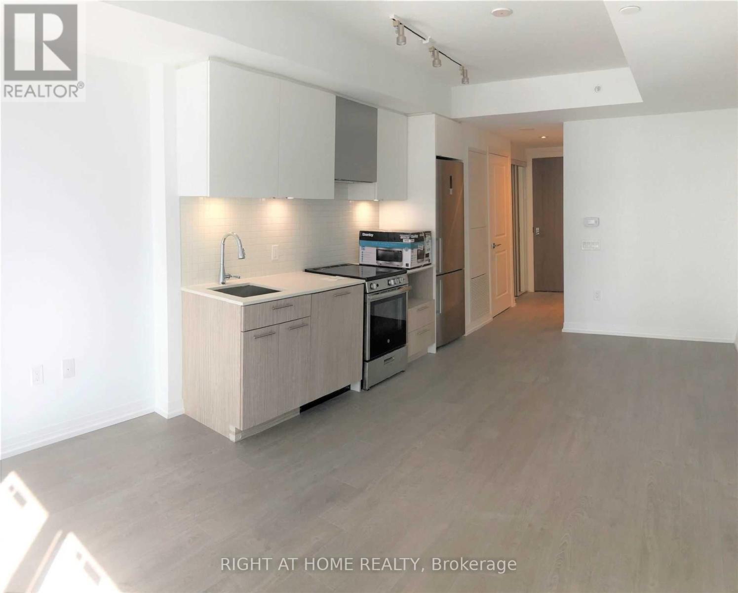 2904 - 251 JARVIS STREET, Toronto, Ontario