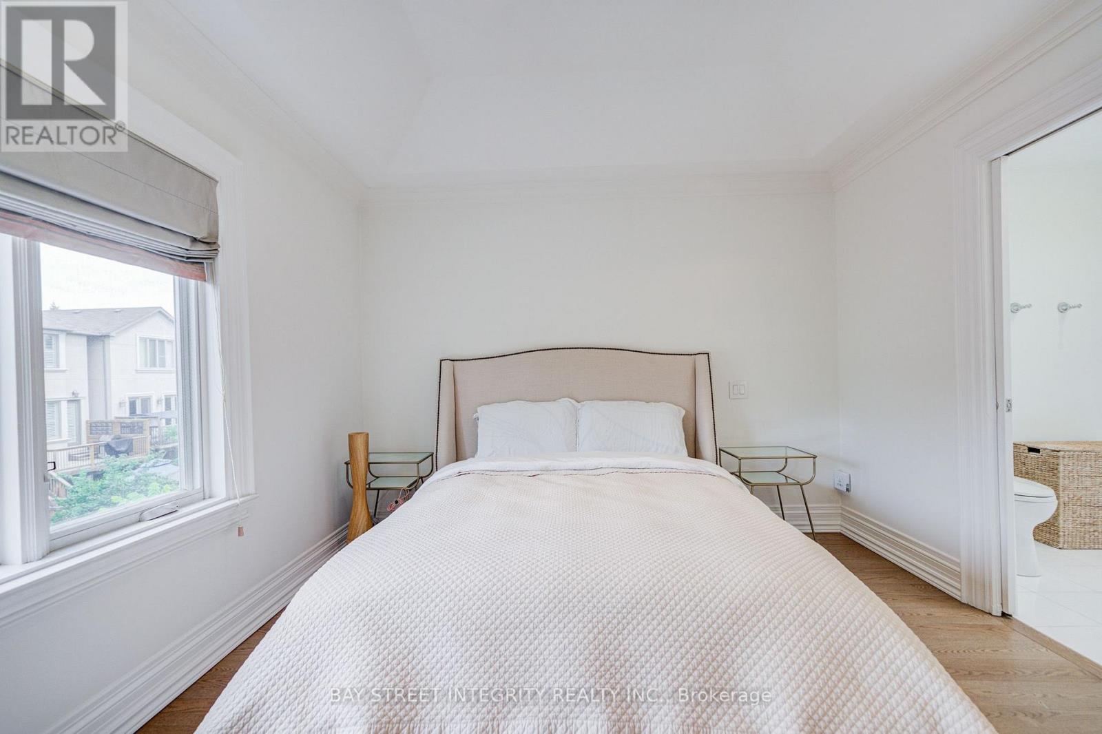 354 Old Orchard Grove, Toronto (Bedford Park-Nortown), Ontario  M5M 2E9 - Photo 27 - C13673486