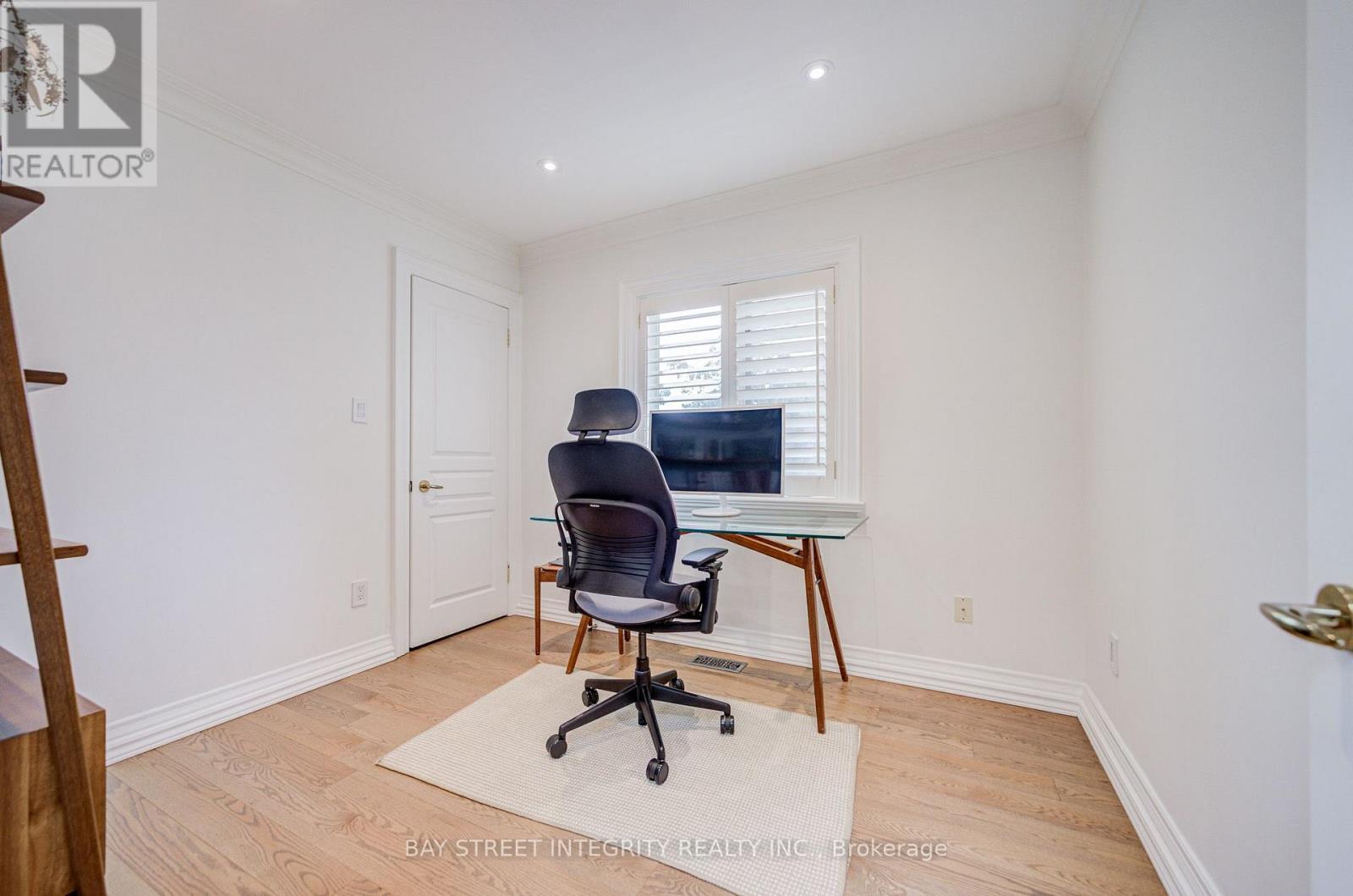 354 Old Orchard Grove, Toronto (Bedford Park-Nortown), Ontario  M5M 2E9 - Photo 33 - C13673486