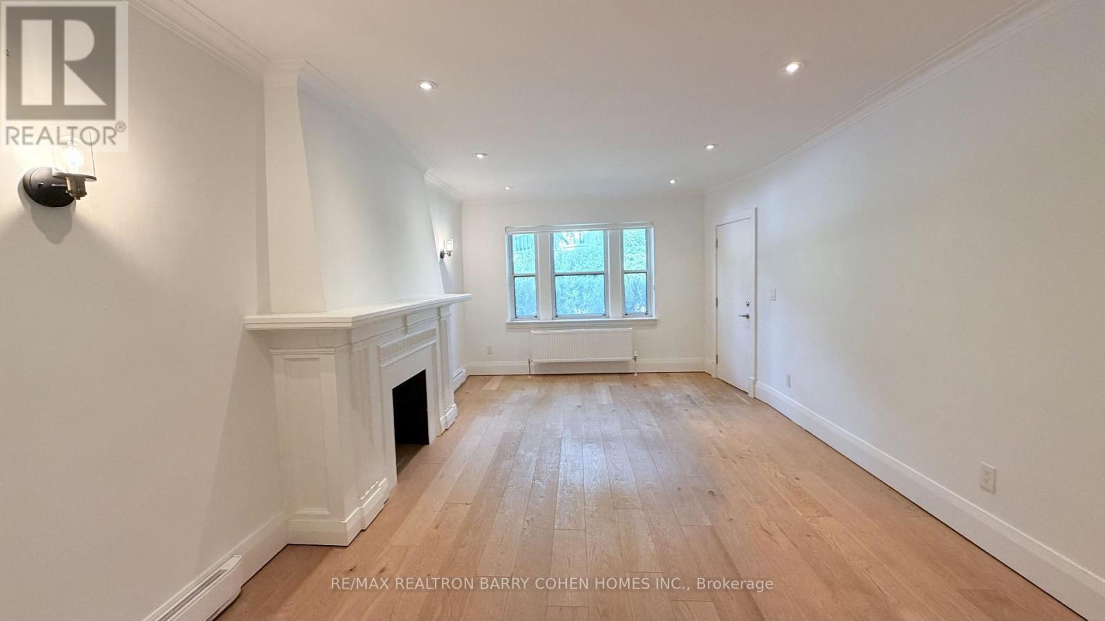 1 - 107 Chatsworth Drive, Toronto, Ontario  M4R 1R8 - Photo 3 - C13673512