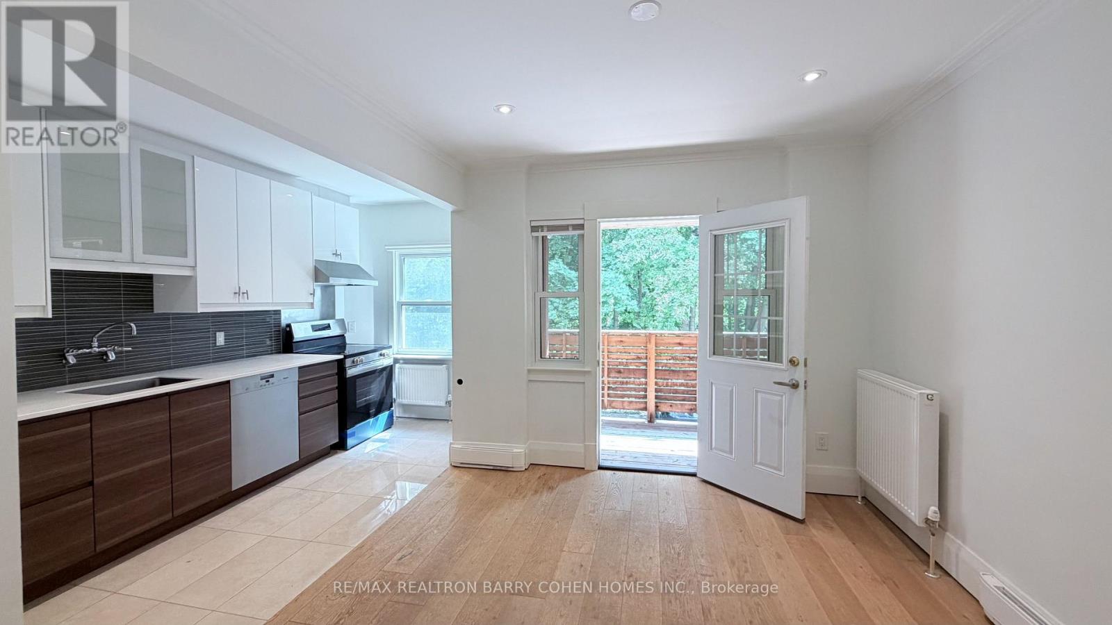 1 - 107 Chatsworth Drive, Toronto, Ontario  M4R 1R8 - Photo 7 - C13673512