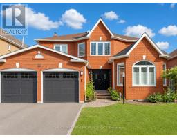 19 WIGSTON COURT, Whitby, Ontario