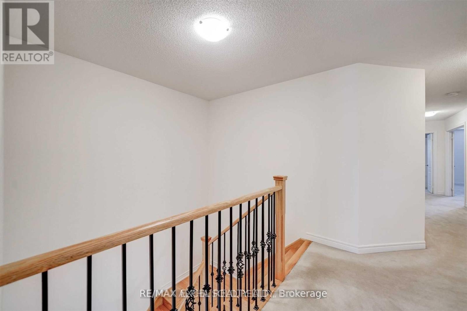 67 Alvin Curling Crescent, Toronto, Ontario  M1V 0E7 - Photo 24 - E13673442
