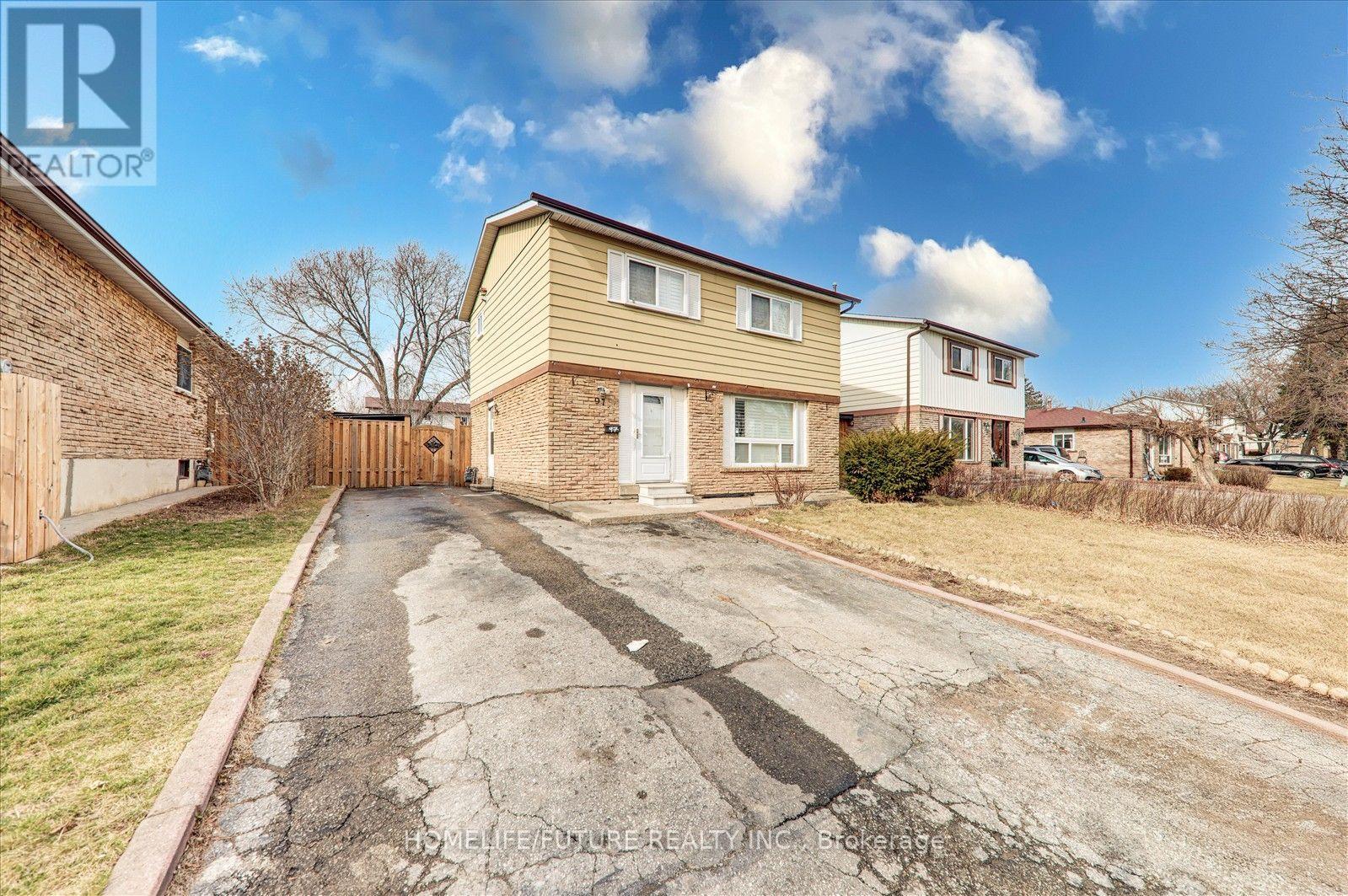 Bsmt - 97 Dunsfold Drive, Toronto, Ontario  M1B 1T5 - Photo 4 - E13673520
