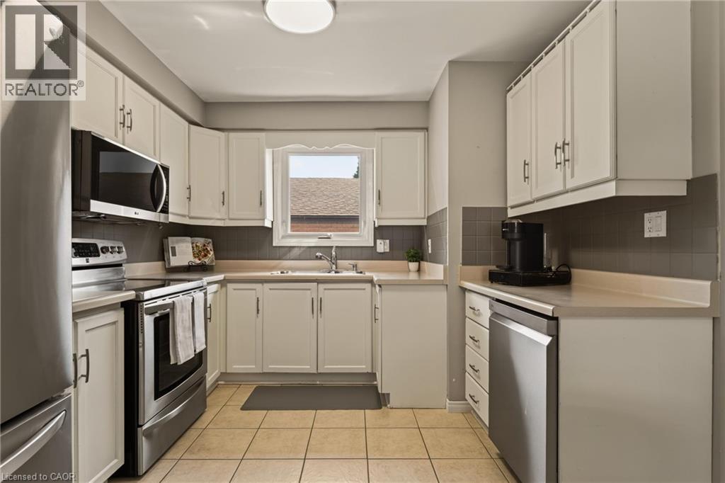 39 Trenholme Crescent, Hamilton, Ontario  L8W 2L4 - Photo 16 - 40853408