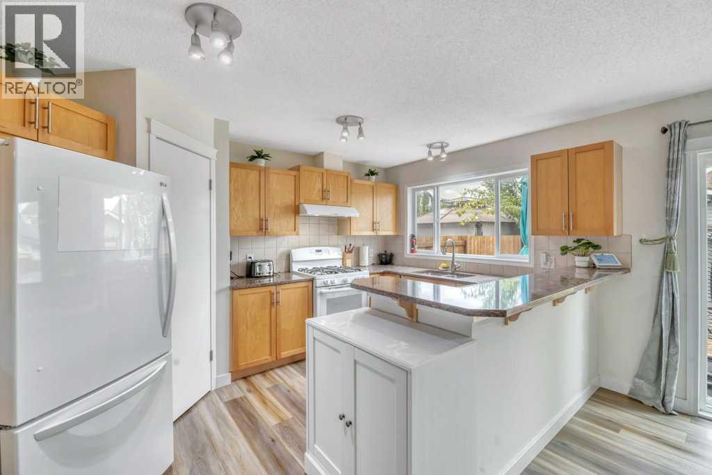 175 Prestwick Villas SE, Calgary, Alberta  T2Z 4S3 - Photo 16 - A2329015
