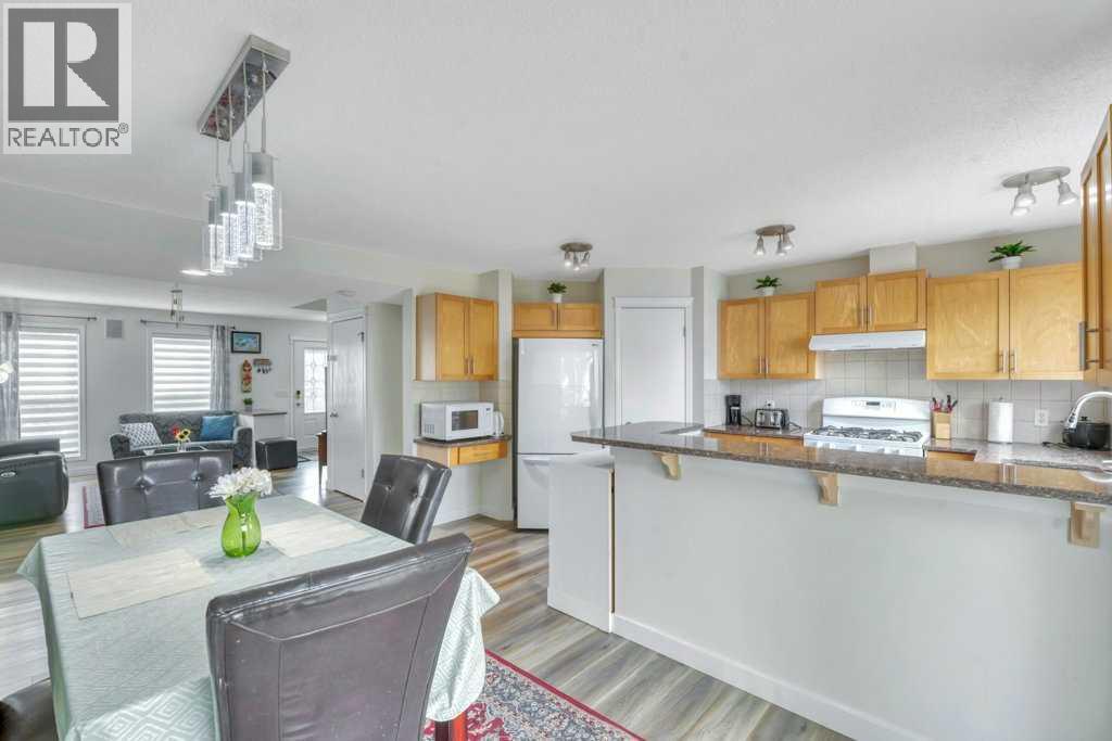 175 Prestwick Villas SE, Calgary, Alberta  T2Z 4S3 - Photo 15 - A2329015