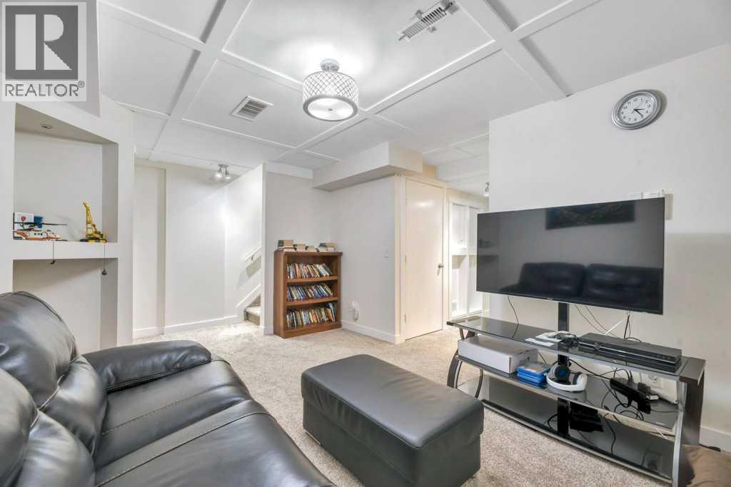 175 Prestwick Villas SE, Calgary, Alberta  T2Z 4S3 - Photo 28 - A2329015