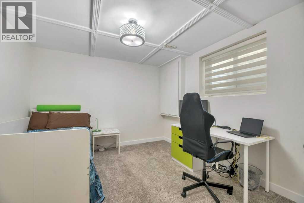 175 Prestwick Villas SE, Calgary, Alberta  T2Z 4S3 - Photo 30 - A2329015