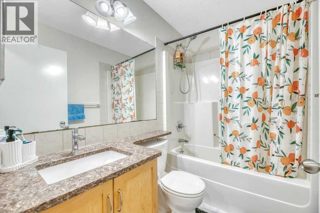 175 Prestwick Villas SE, Calgary, Alberta  T2Z 4S3 - Photo 26 - A2329015