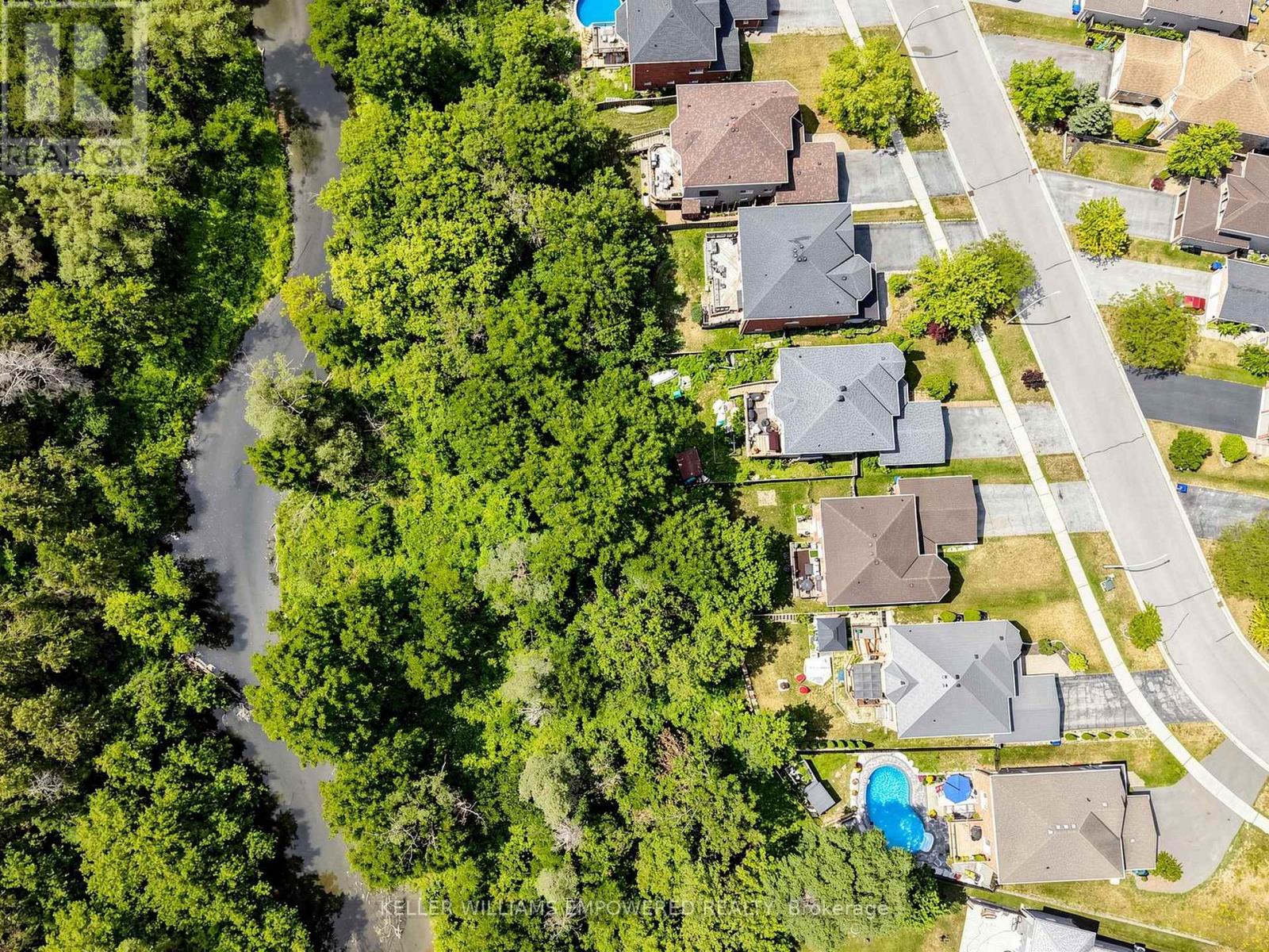135 Buchanan Drive, New Tecumseth, Ontario  L9R 0A4 - Photo 47 - N13673460