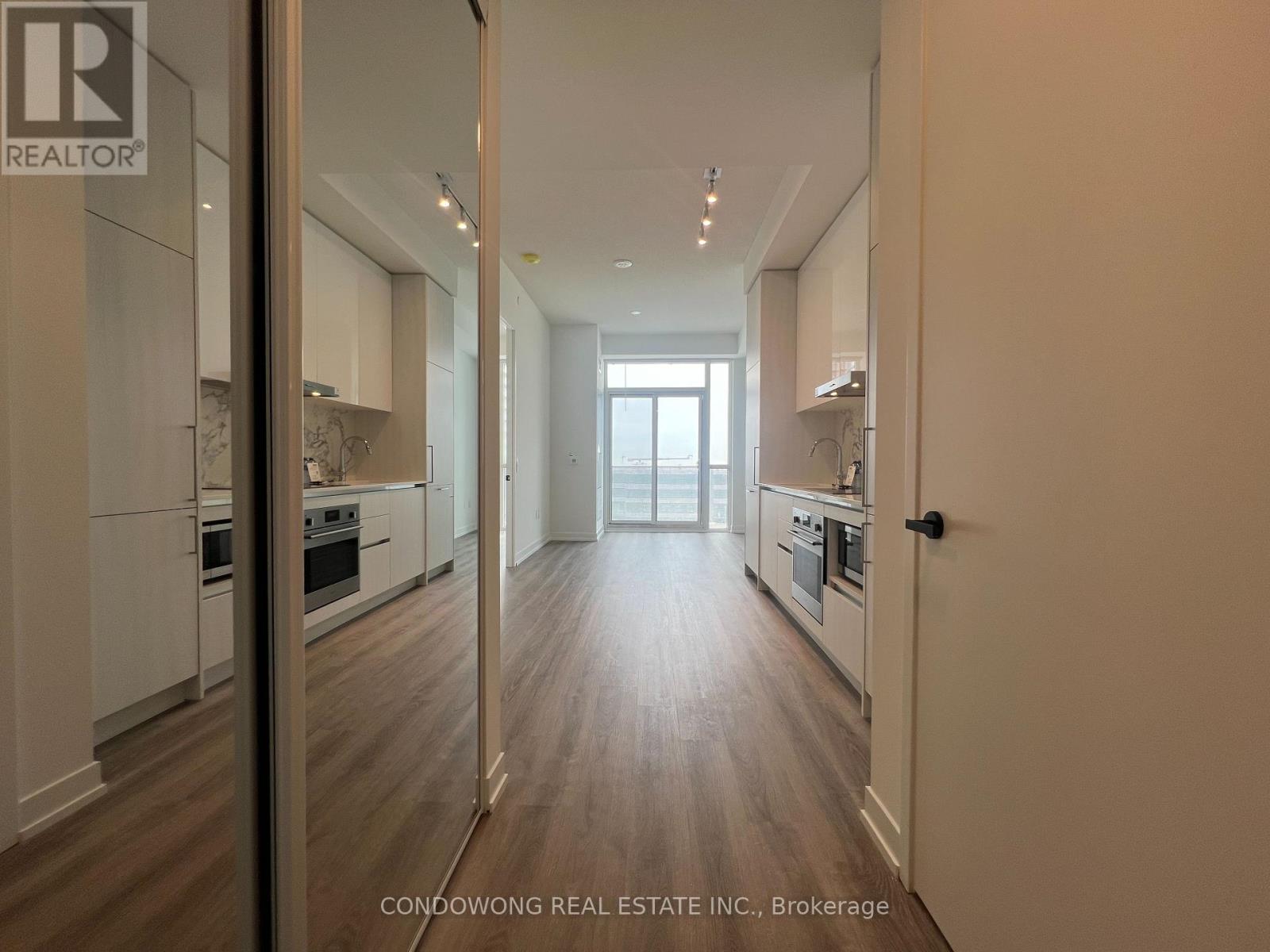 5316 - 195 Commerce Street, Vaughan, Ontario  L4K 5C3 - Photo 2 - N13673478