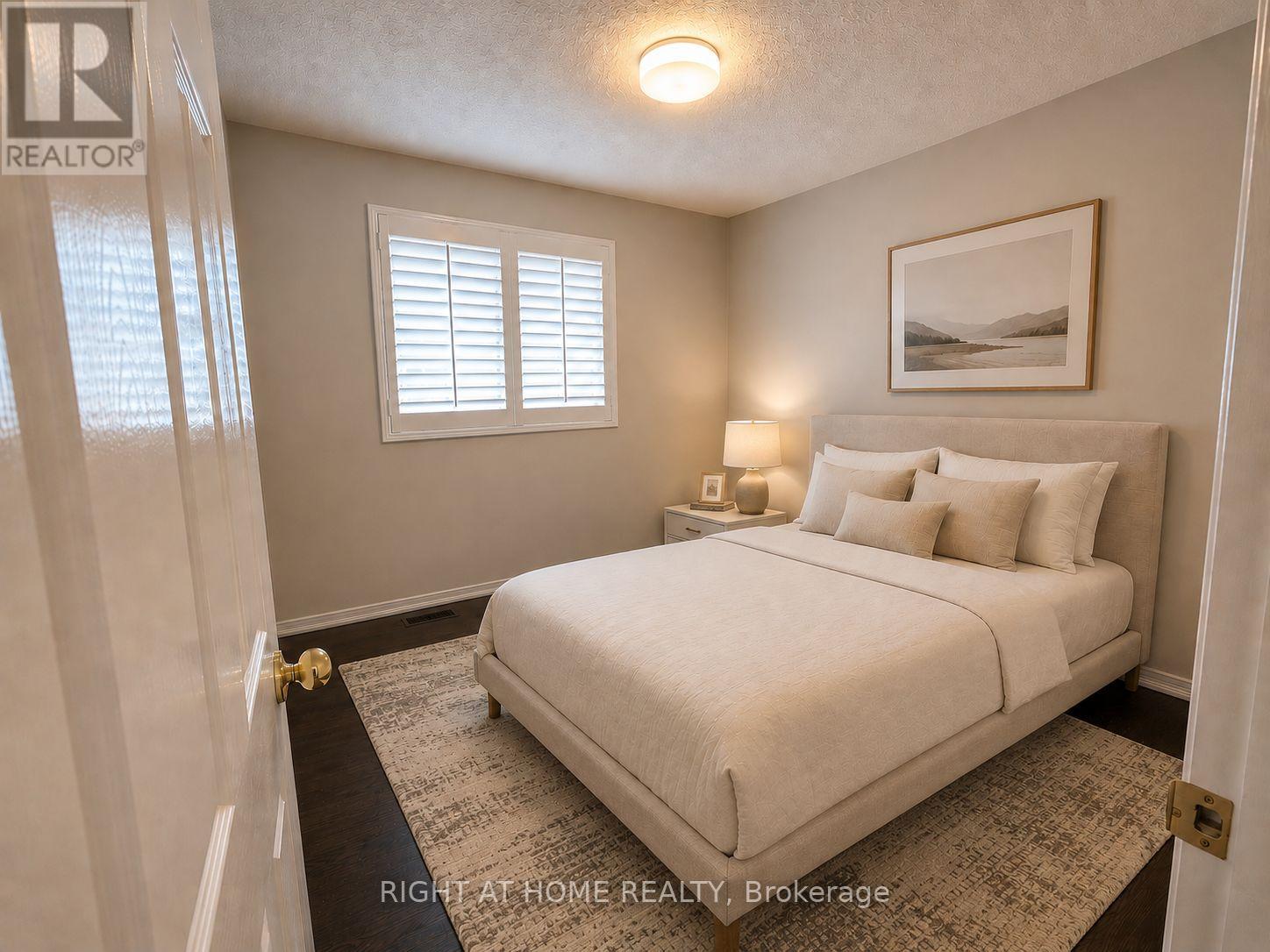 Upper - 746 Walpole Crescent, Newmarket, Ontario  L3X 2B1 - Photo 18 - N13673498