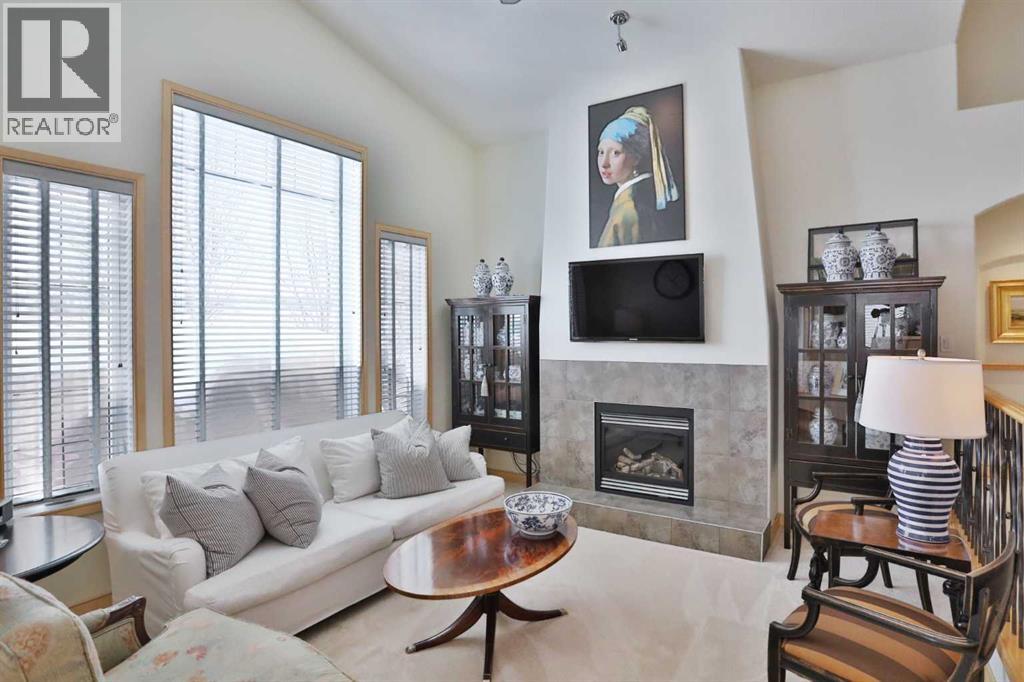 92 Sherwood Rise NW, Calgary, Alberta  T3R 1P6 - Photo 17 - A2334159