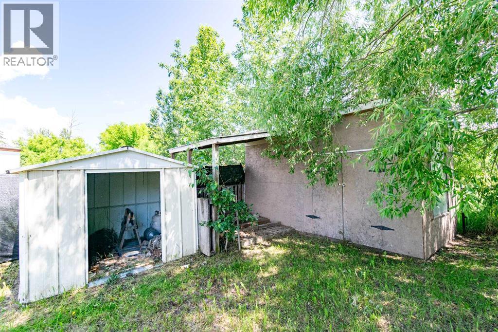 2 Elm Close, Erskine, Alberta  T0C 1G0 - Photo 42 - A2316088