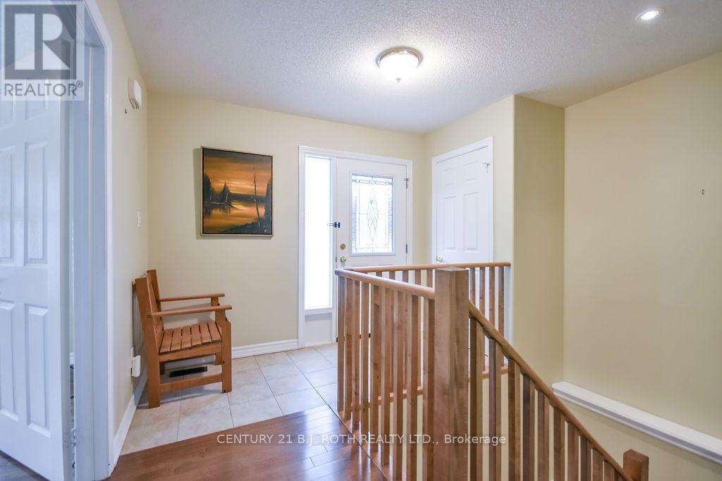 27 - 318 Little Avenue, Barrie (Painswick North), Ontario  L4N 2Z6 - Photo 8 - S13673388