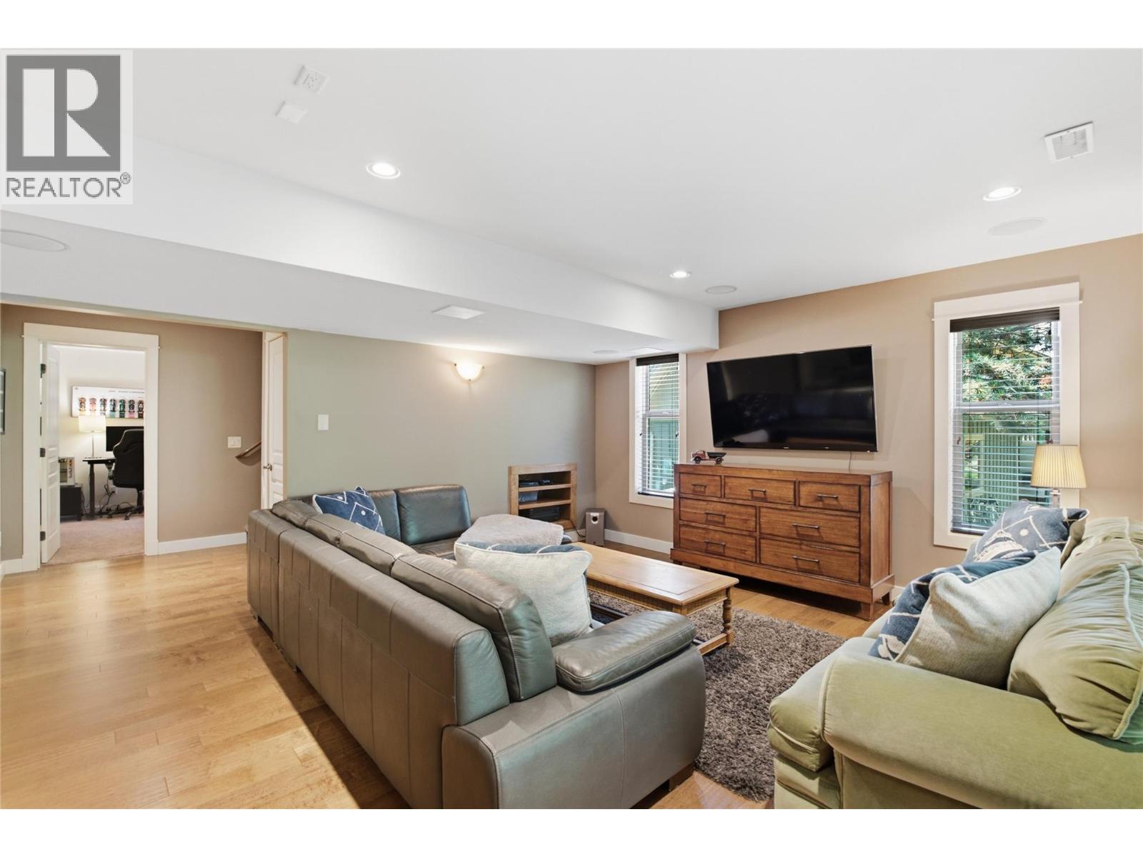 746 Long Ridge Drive S, Kelowna, British Columbia  V1V 2R9 - Photo 47 - 10394128