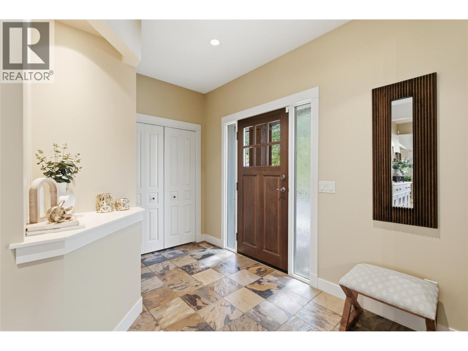 746 Long Ridge Drive S, Kelowna, British Columbia  V1V 2R9 - Photo 5 - 10394128