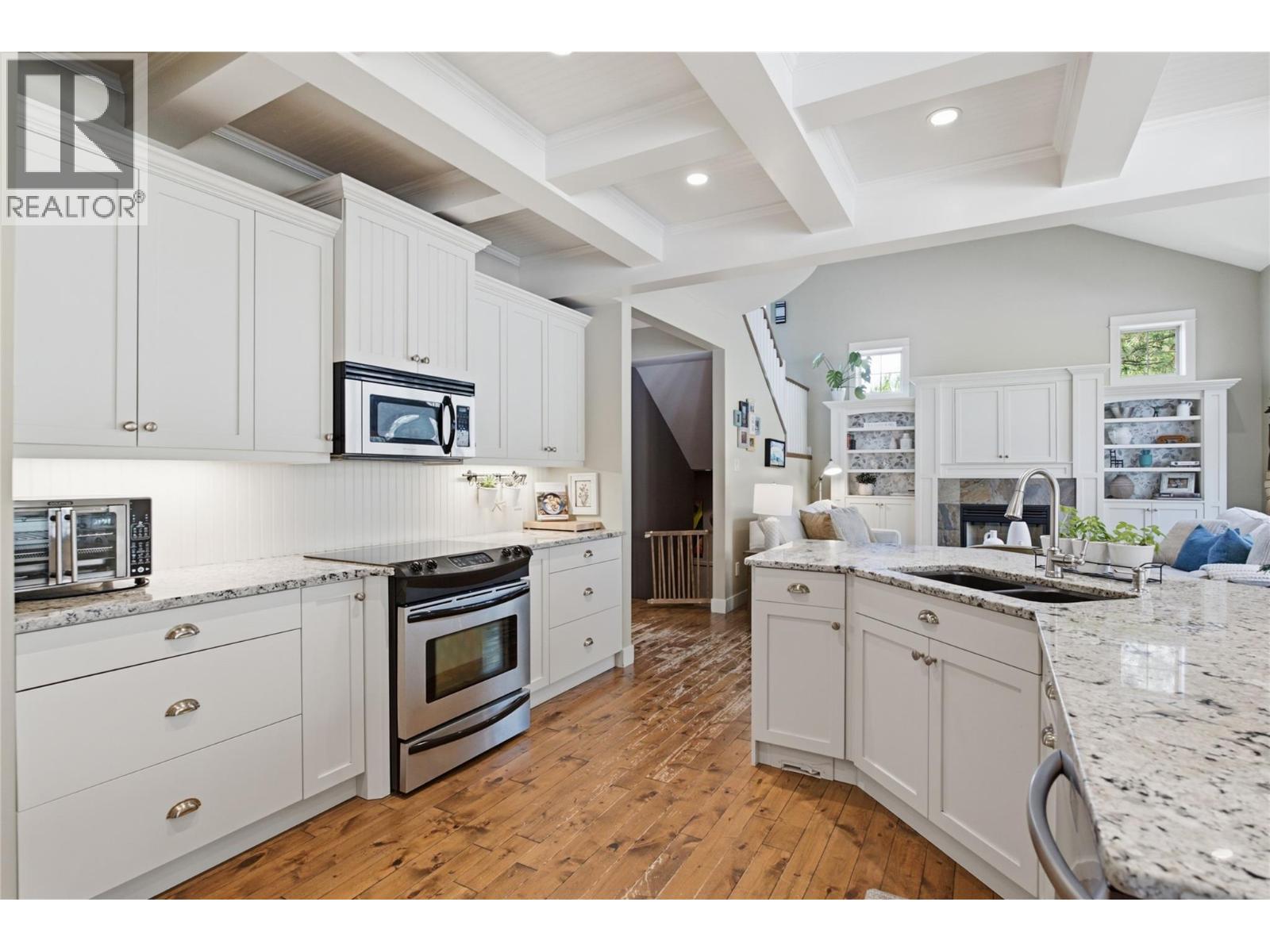746 Long Ridge Drive S, Kelowna, British Columbia  V1V 2R9 - Photo 10 - 10394128