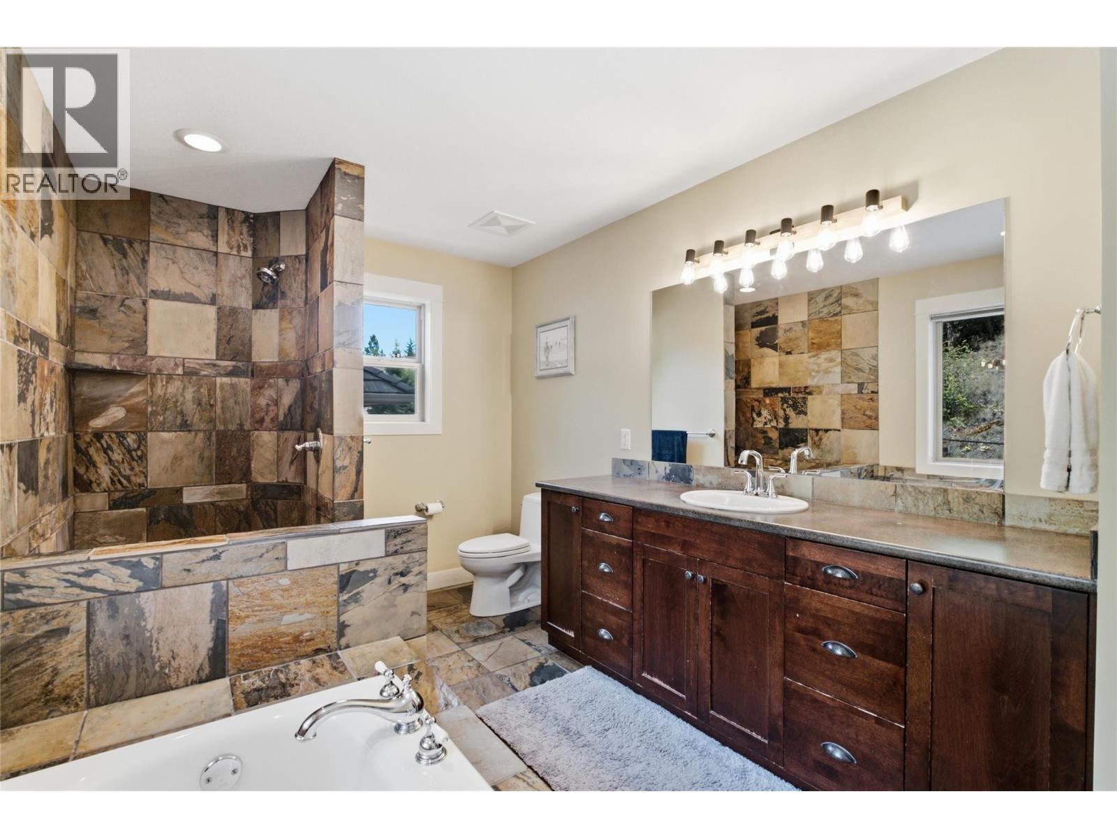 746 Long Ridge Drive S, Kelowna, British Columbia  V1V 2R9 - Photo 29 - 10394128