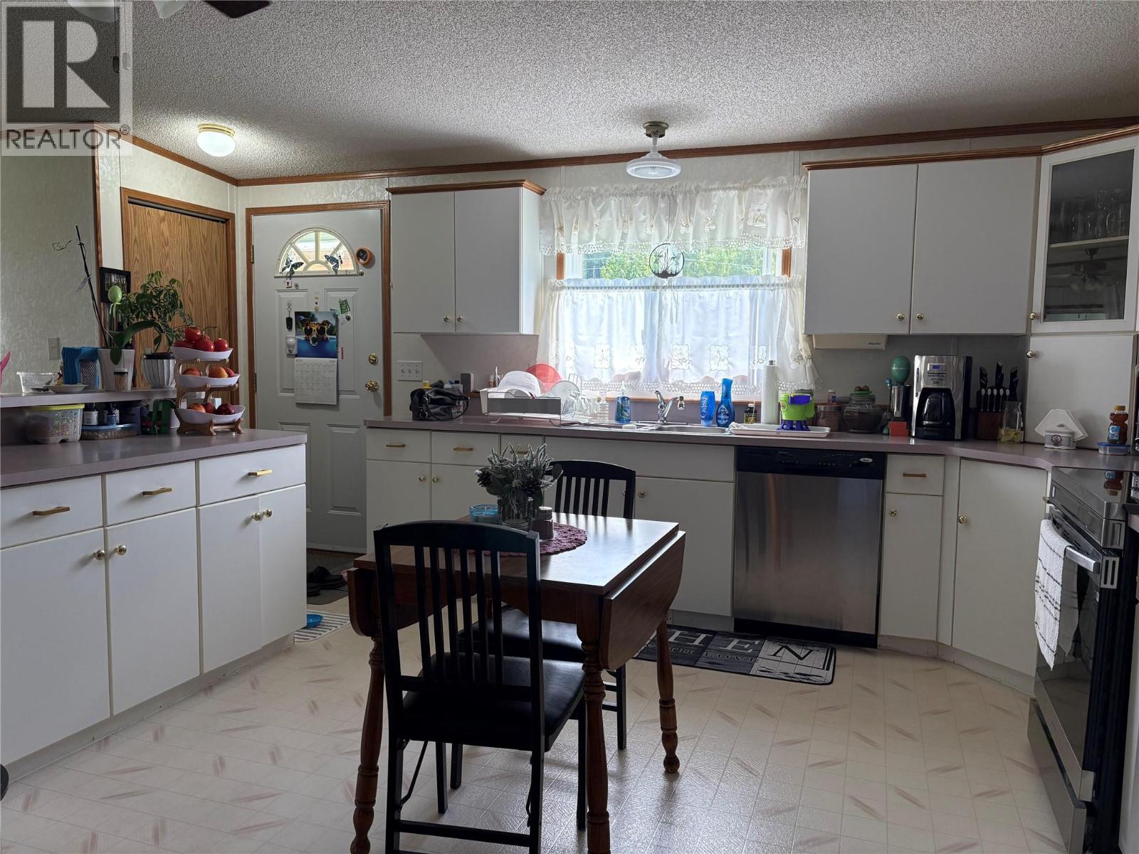 900 Gore Street Unit# 25, Nelson, British Columbia  V1L 6Z6 - Photo 5 - 10394673