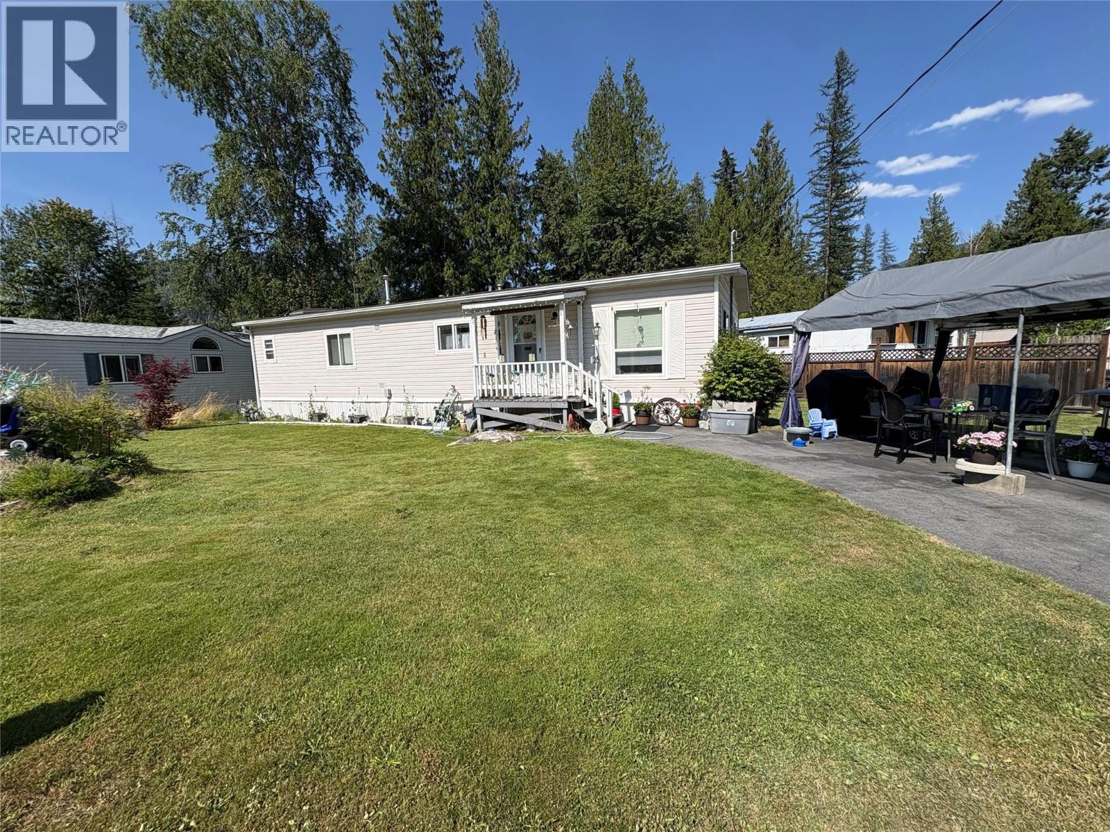 900 Gore Street Unit# 25, Nelson, British Columbia