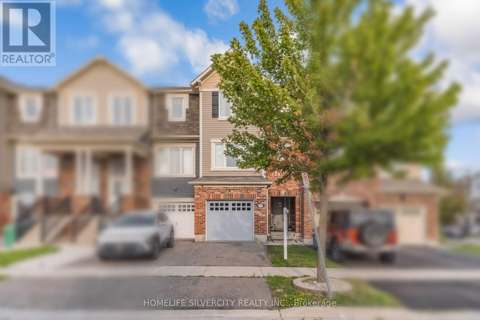 31 Betterton Crescent, Brampton, Ontario  L7A 0S5 - Photo 1 - W13673378