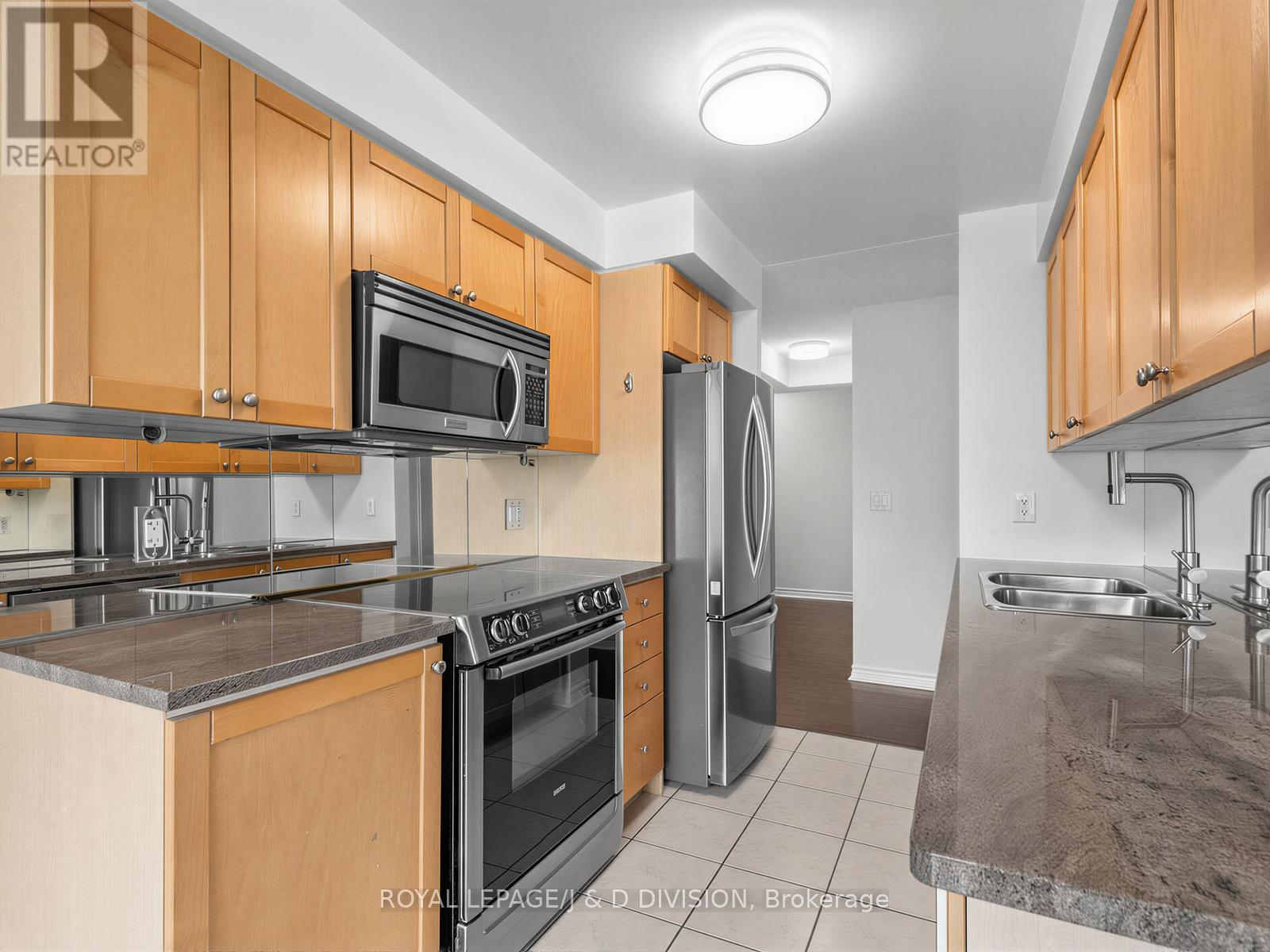 503 - 70 High Park Avenue, Toronto, Ontario  M6P 1A1 - Photo 12 - W13673398