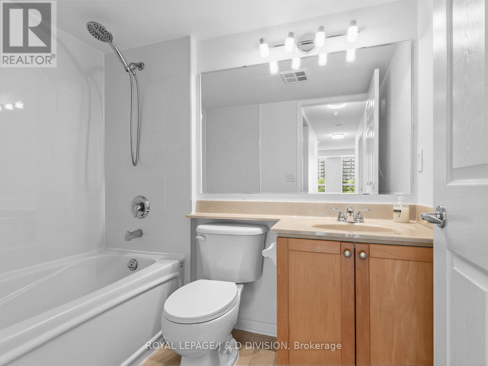 503 - 70 High Park Avenue, Toronto, Ontario  M6P 1A1 - Photo 17 - W13673398
