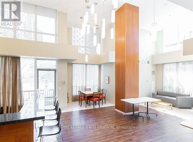 503 - 70 High Park Avenue, Toronto, Ontario  M6P 1A1 - Photo 19 - W13673398