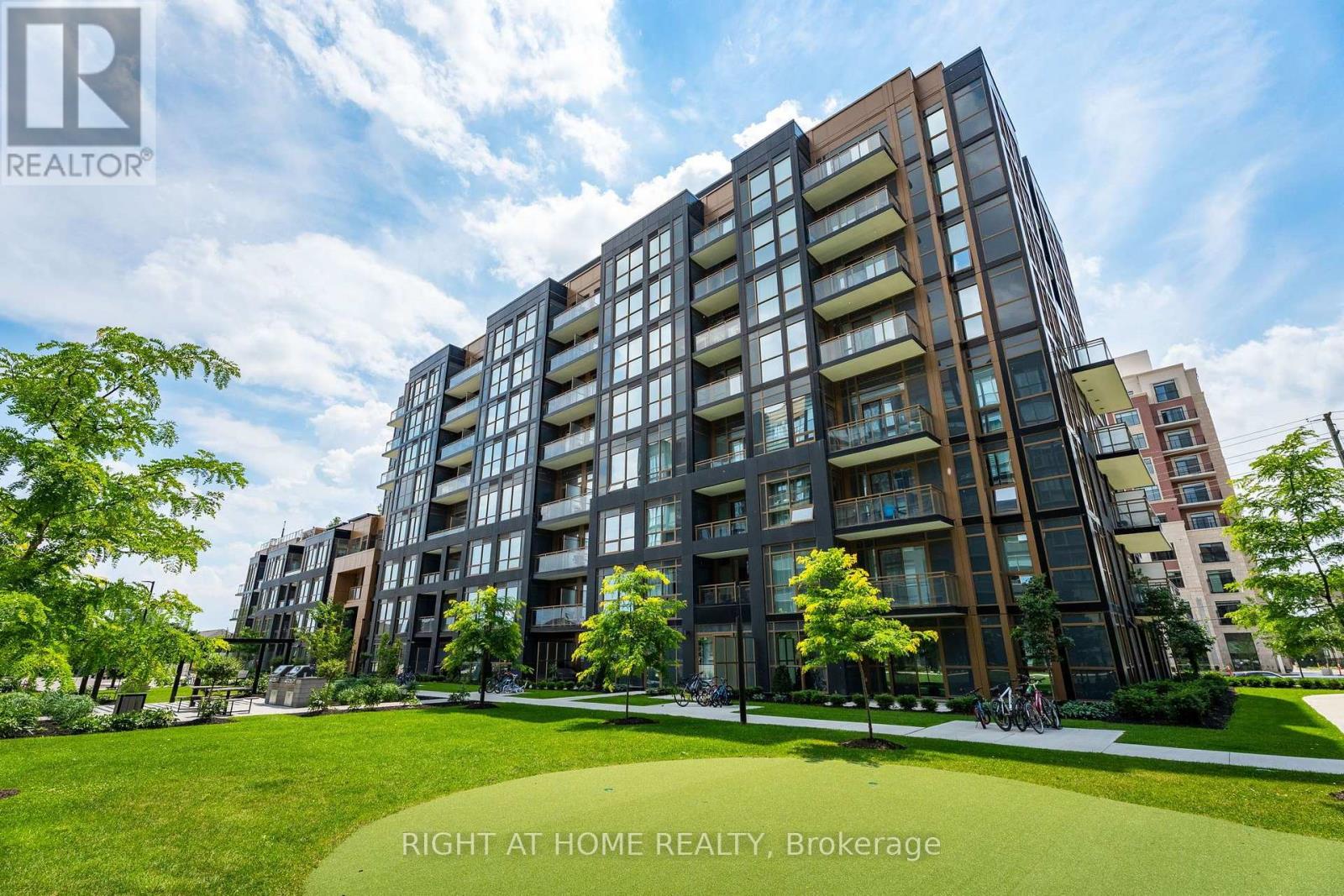 702 - 2333 Khalsa Gate, Oakville (Wm Westmount), Ontario  L6M 0X7 - Photo 2 - W13673400