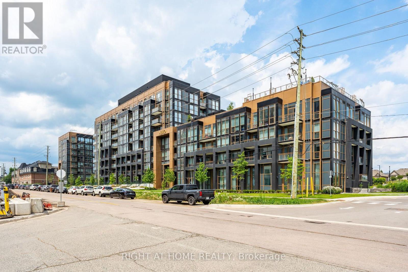 702 - 2333 Khalsa Gate, Oakville (Wm Westmount), Ontario  L6M 0X7 - Photo 4 - W13673400