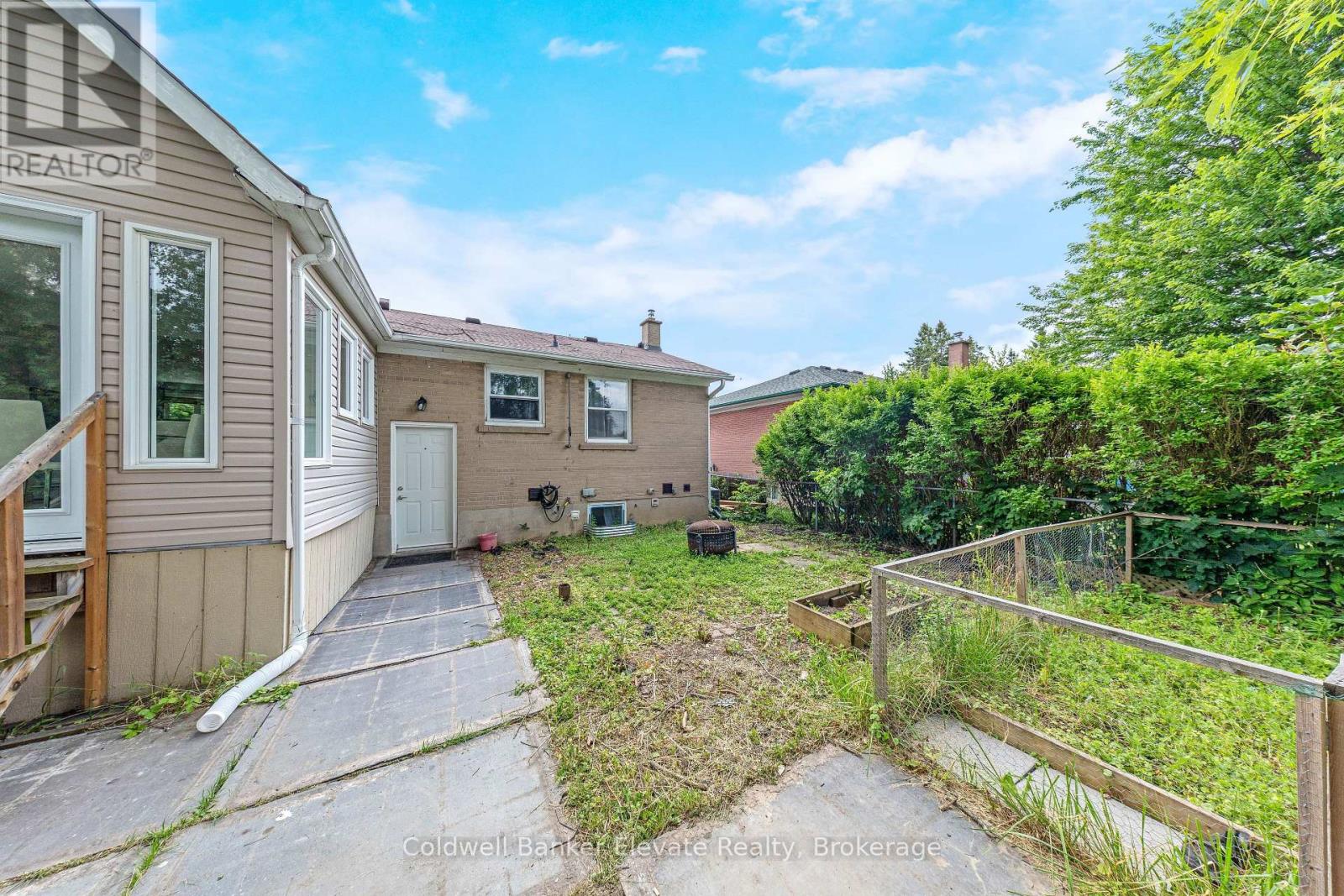 39 Mcgilvray Crescent, Halton Hills, Ontario  L7G 1L7 - Photo 42 - W13673428