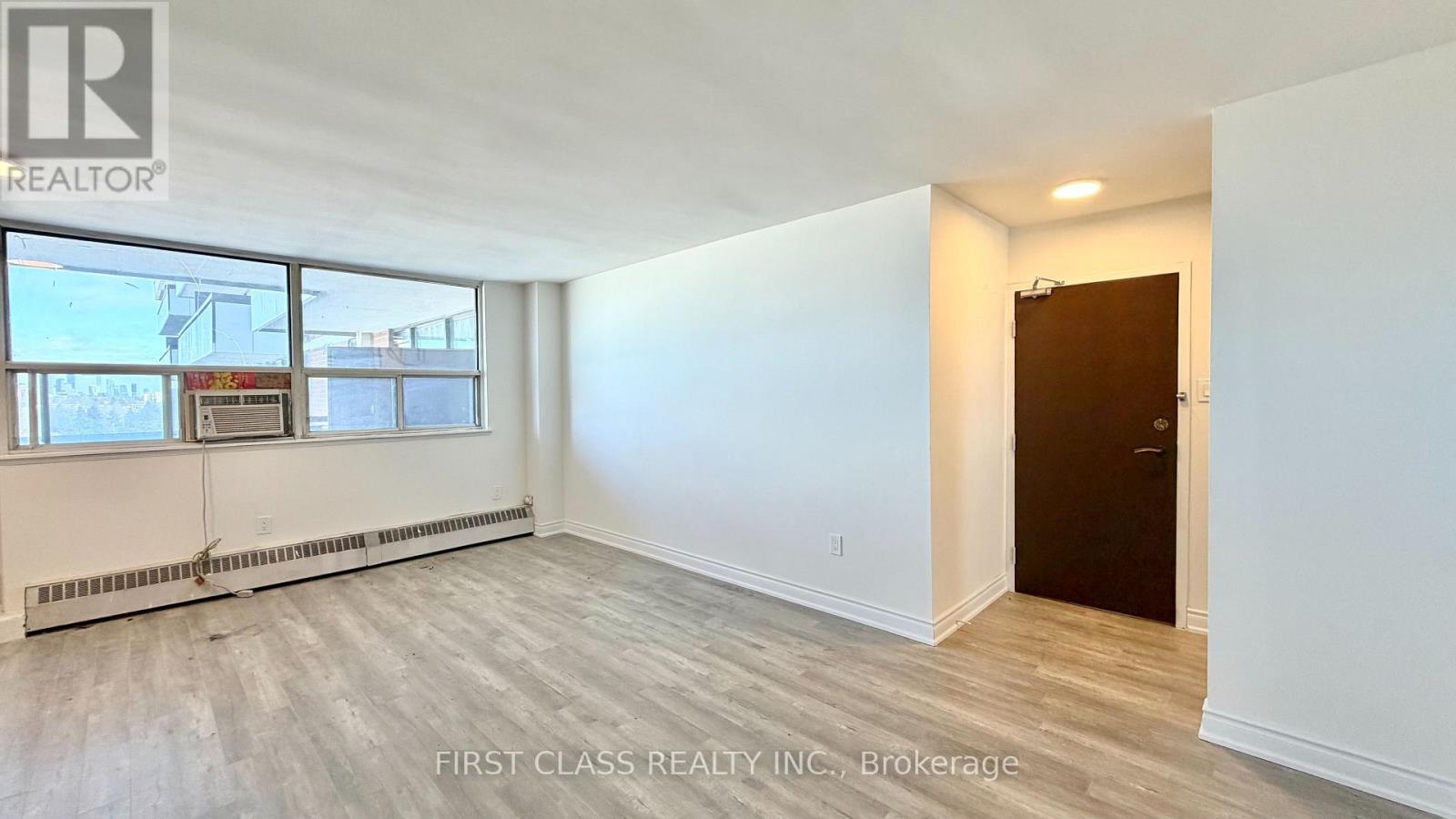 1415 - 541 Blackthorn Avenue, Toronto, Ontario  M6M 5A6 - Photo 14 - W13673484