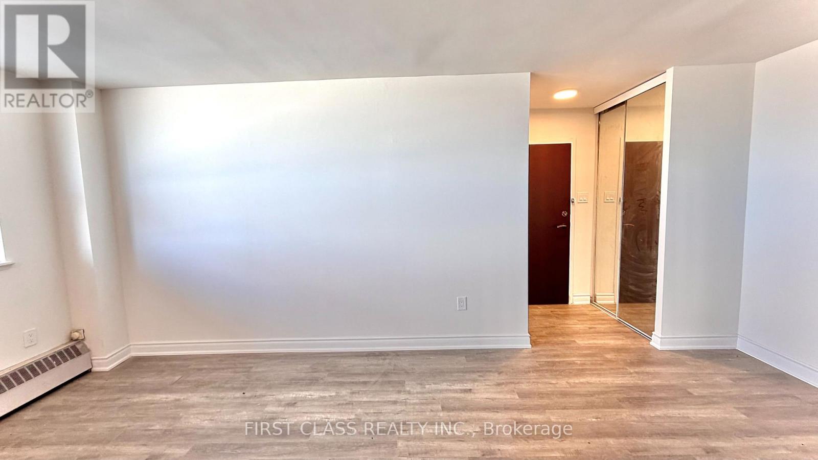 1415 - 541 Blackthorn Avenue, Toronto, Ontario  M6M 5A6 - Photo 15 - W13673484