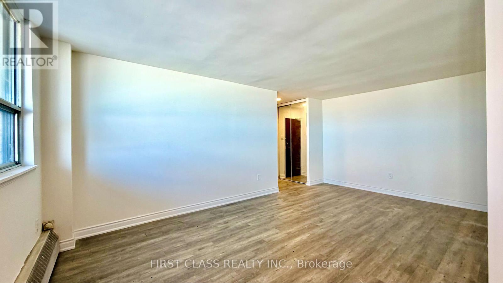 1415 - 541 Blackthorn Avenue, Toronto, Ontario  M6M 5A6 - Photo 16 - W13673484