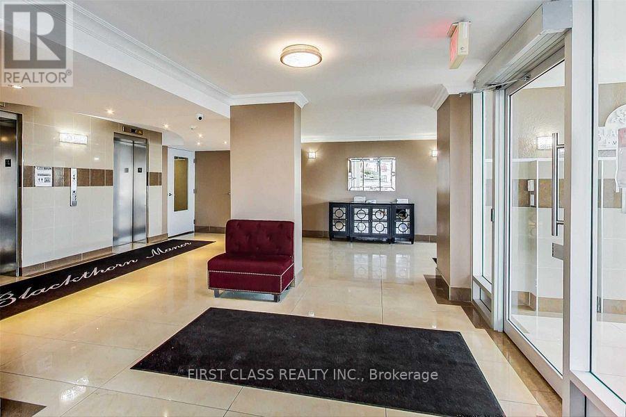 1415 - 541 Blackthorn Avenue, Toronto, Ontario  M6M 5A6 - Photo 7 - W13673484