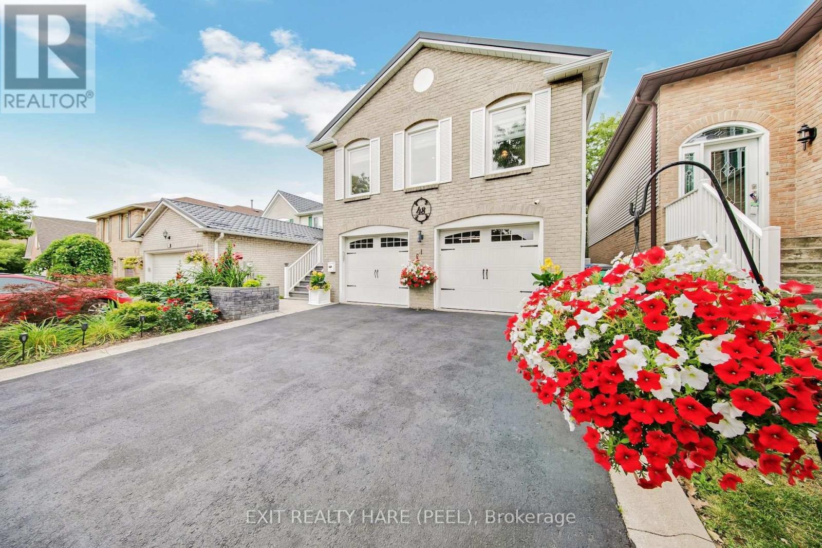 48 NANPORT STREET, brampton (westgate), Ontario