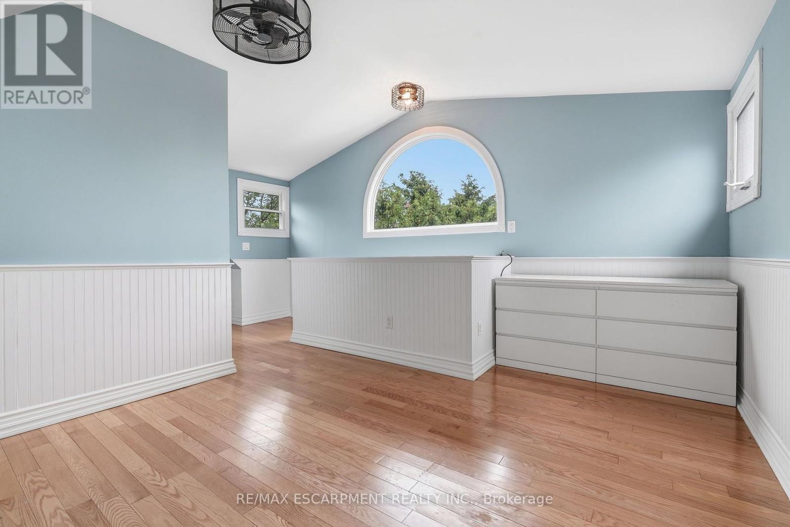 Upper - 359 Herkimer Street, Hamilton, Ontario  L8P 2J2 - Photo 23 - X13673394
