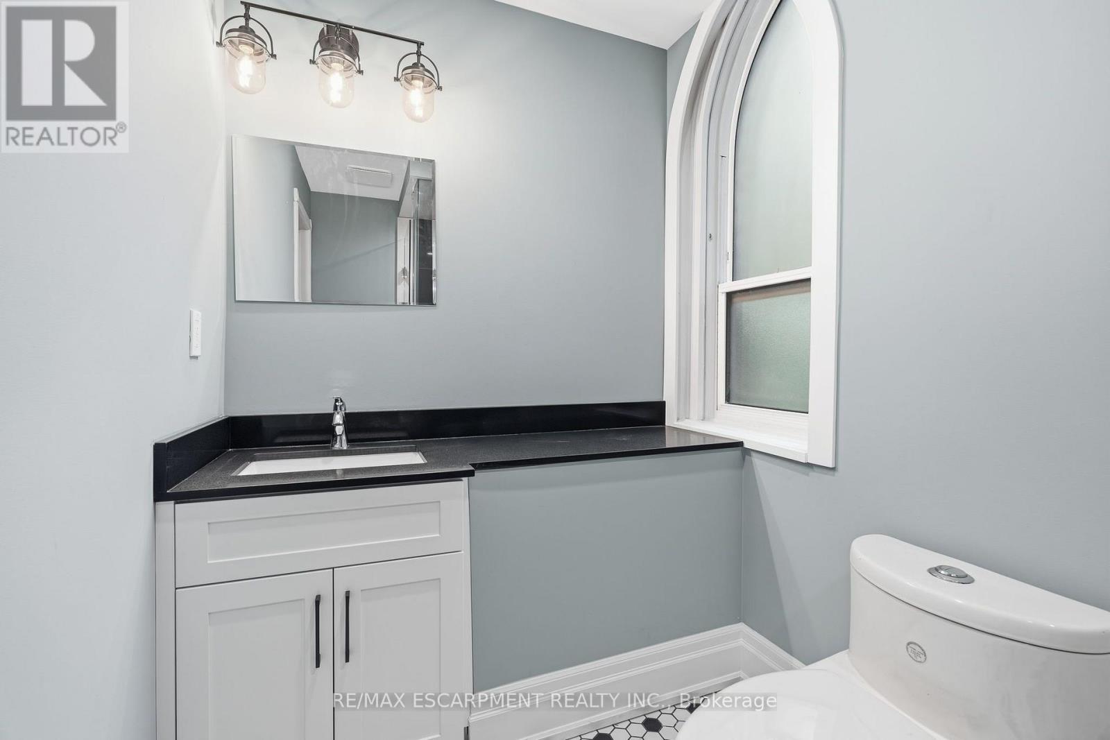 Main - 359 Herkimer Street, Hamilton, Ontario  L8P 2J2 - Photo 19 - X13673418