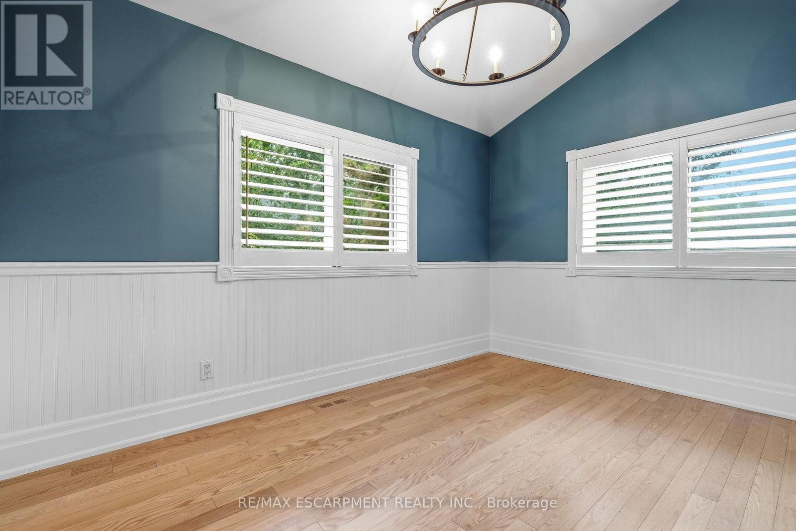 Main - 359 Herkimer Street, Hamilton, Ontario  L8P 2J2 - Photo 5 - X13673418