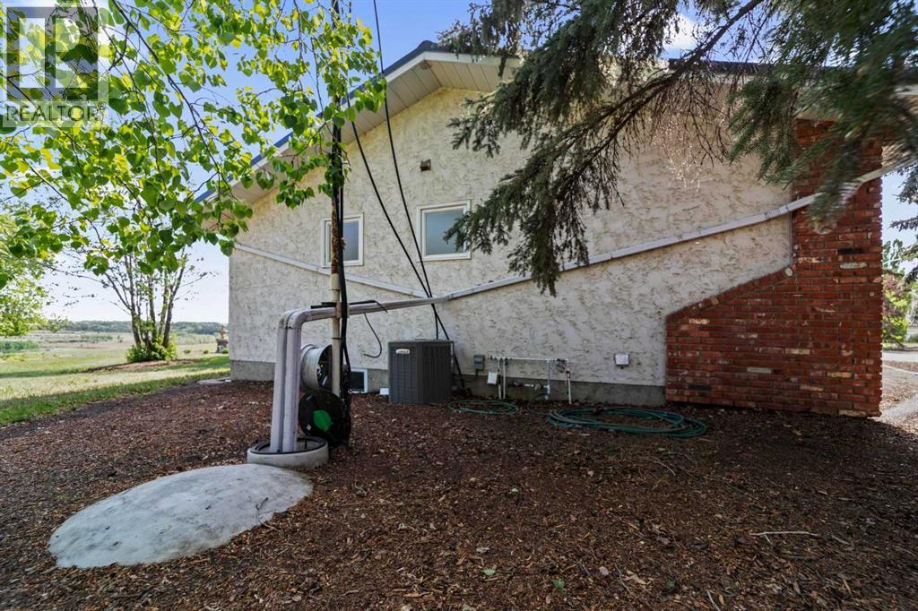 46139 Range Road 205, Rural Camrose County, Alberta  T4V 5E3 - Photo 42 - A2315879