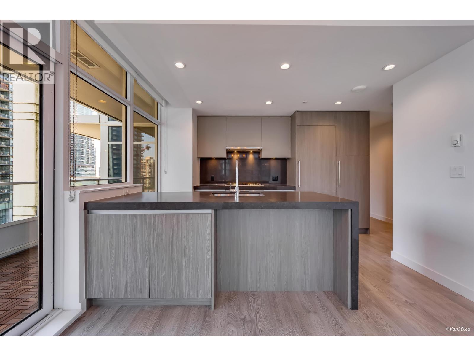 907 6080 Mckay Avenue, Burnaby, British Columbia V5H 0J4 - Photo 5 - R3155542