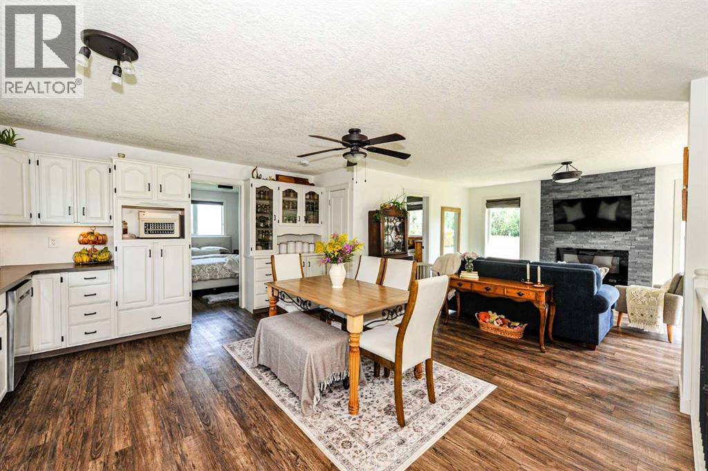 19436 460 Township, Rural Camrose County, Alberta  T4V 2M9 - Photo 4 - A2334531