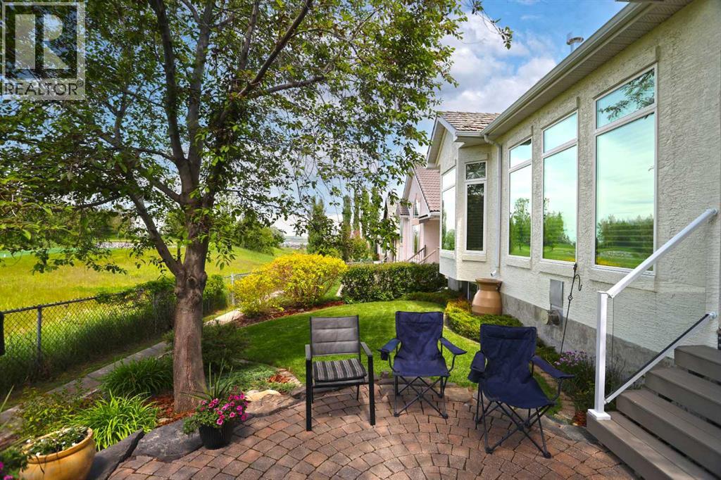 15 Hampstead Rise NW, Calgary, Alberta  T3A 6B4 - Photo 44 - A2321927