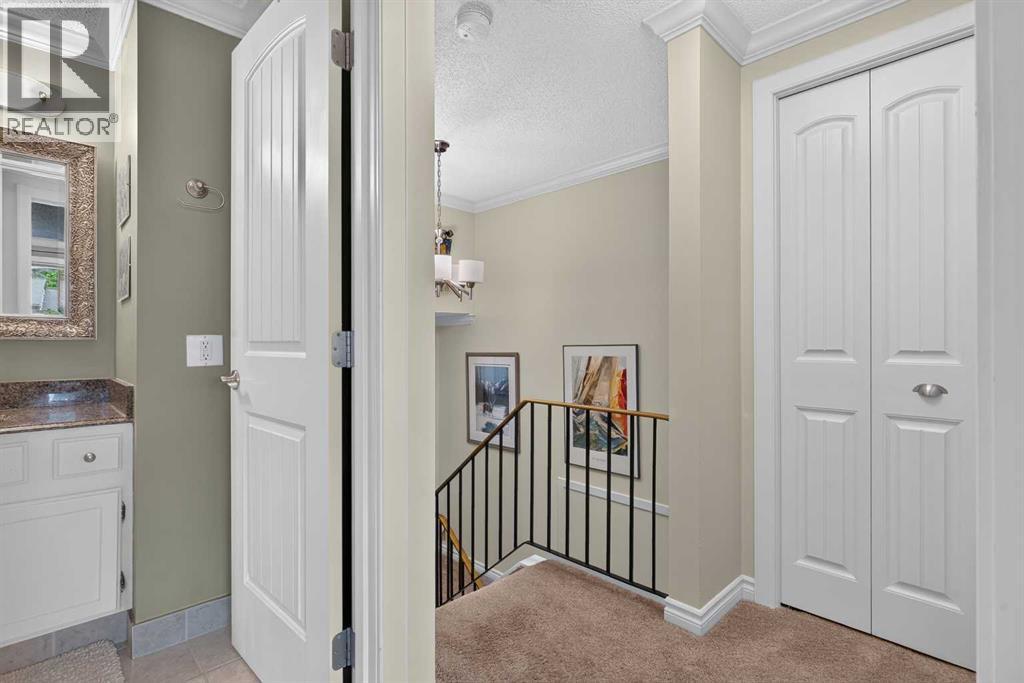 12, 140 Point Drive NW, Calgary, Alberta T3B 4W3 - Photo 29 - A2328486