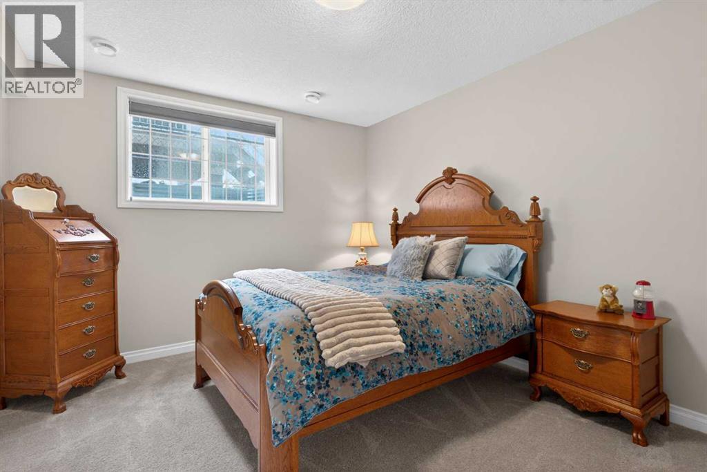 73 Rockyvale Green Nw, Calgary, Alberta  T3G 0G4 - Photo 40 - A2329390