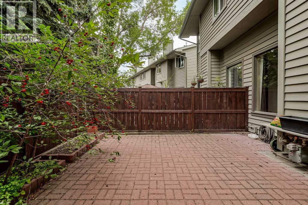 571 Point Mckay Grove NW, Calgary, Alberta T3B 5C4 - Photo 34 - A2332324