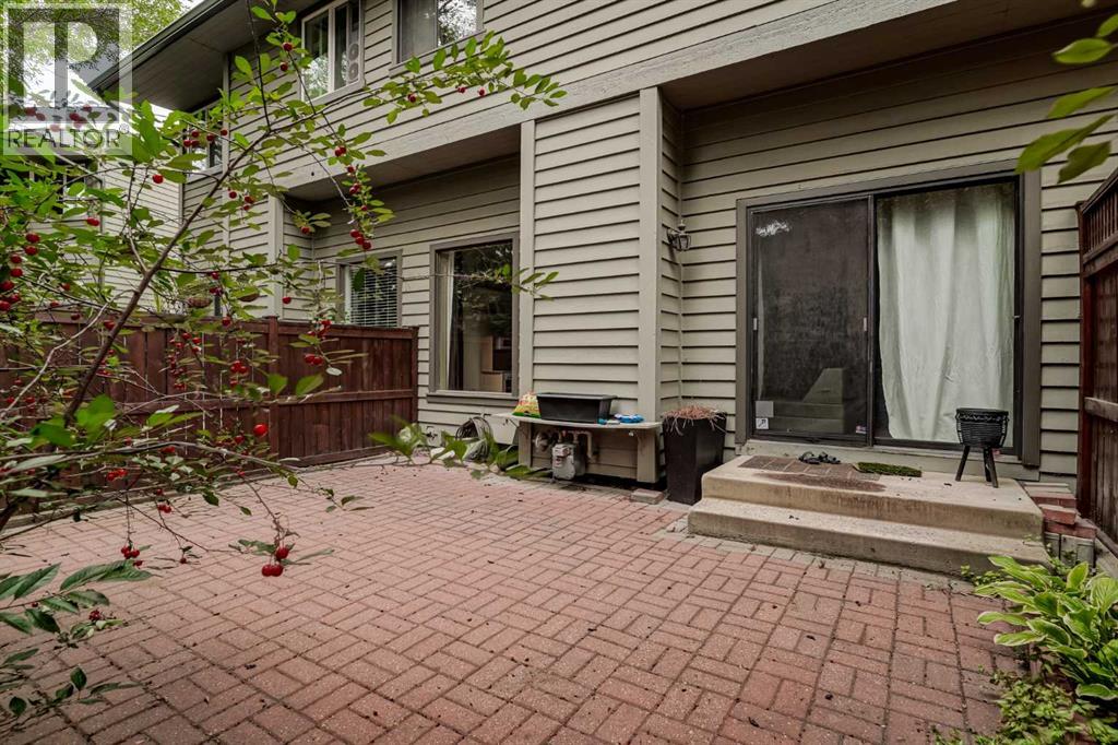 571 Point Mckay Grove NW, Calgary, Alberta T3B 5C4 - Photo 35 - A2332324
